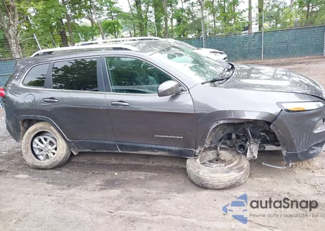 2018 Jeep Cherokee Latitude Plus 4X4 z USA, uszkodzony, nr VIN 1C4PJMLB4JD536010
